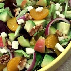 dimplescitrus's tweet photo. Avocados and mandarins can pep up any salad! Try this Apple Avocado Salad w/ Tangerine Dressing https://t.co/XjyV3NihV6  #PowerYourGreen https://t.co/167VXNXOqj