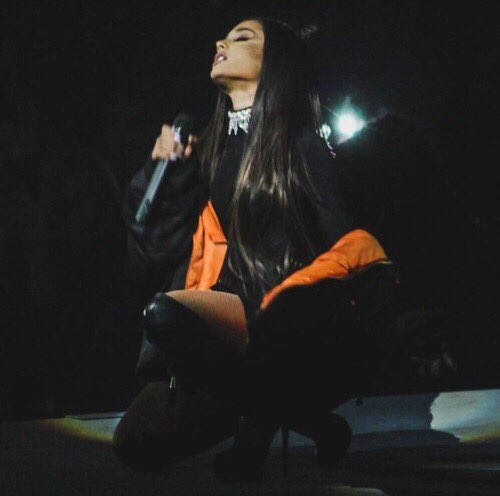 AG_PerfectP's tweet photo. #DWTChicago https://t.co/igKQ0w40Rh
