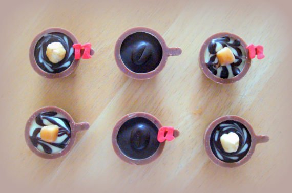 NutsAboutTruffs's tweet photo. Chocolate truffles for mums and grans who love their brews #MothersDay #craftflash #HandmadeHour @EtsyUK @EtsyUKSellers https://t.co/PNuh6qcyje