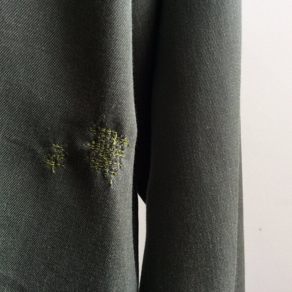 RetroVtgLove's tweet photo. 'Make Do and Mend' in full swing on this 1960's Union Made 'Chetopa Twill' Prest work shirt by LEE (jeans) https://t.co/GeDHTnJzJN