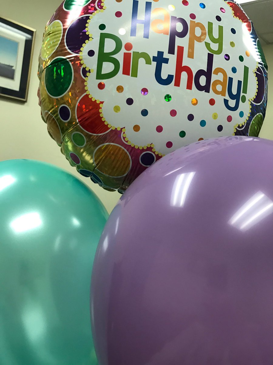 ABG_LAXCares's tweet photo. Celebrating DM Regina's Birthday!!! We ❤️ you!!! @Jeaniezapp @Avis_LAX @GoAvisBudget @abgCare @ABG_FleetLA https://t.co/NzQbsmUuvC
