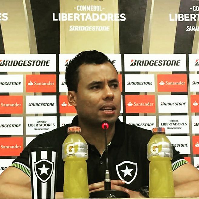 Videosbotafogo's tweet photo. Que você respeite esse cara https://t.co/2O1crDEZAc