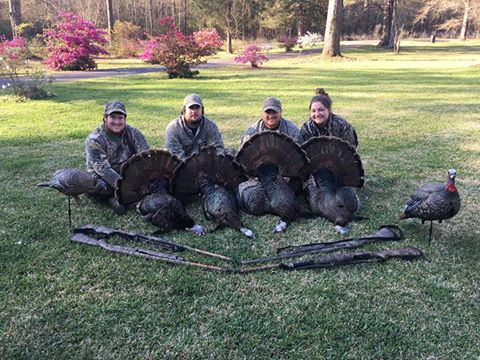 povertybayhunt1's tweet image. Rusty Moores pic from South West Mississippi ,opening morning quadruple kill,congrats thnx 4 sharing!nice gobblers!great pic!🦃🦃🍾