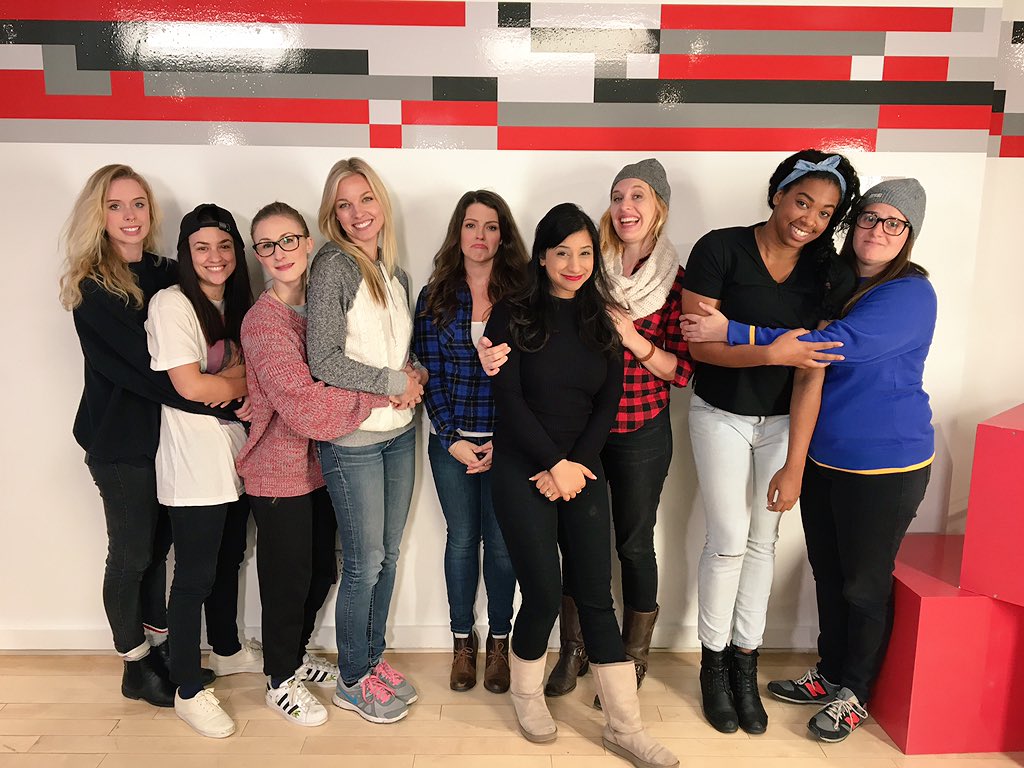 ALL STAR CAST in today's episode of Straight Girls Anonymous! youtube.com/watch?v=5_1qCk…