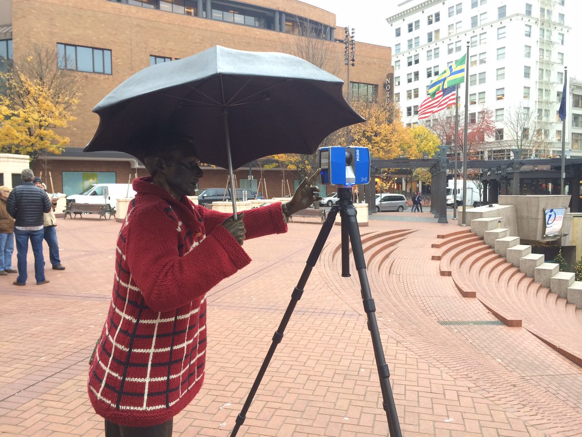 Portland's famous statue came to life to help us scan Pioneer Courthouse Square! epicscan.com/project/pionee… #architecture #design #Engineering