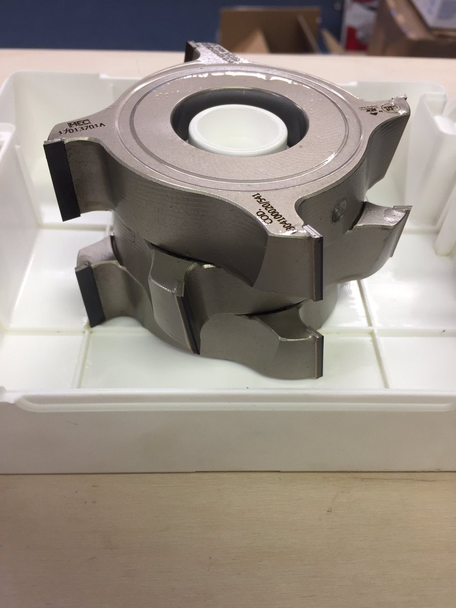 CpTooling's tweet photo. #PCD segmental moulder tooling for #scm running #comopsite material https://t.co/ZO5VW6nBxB