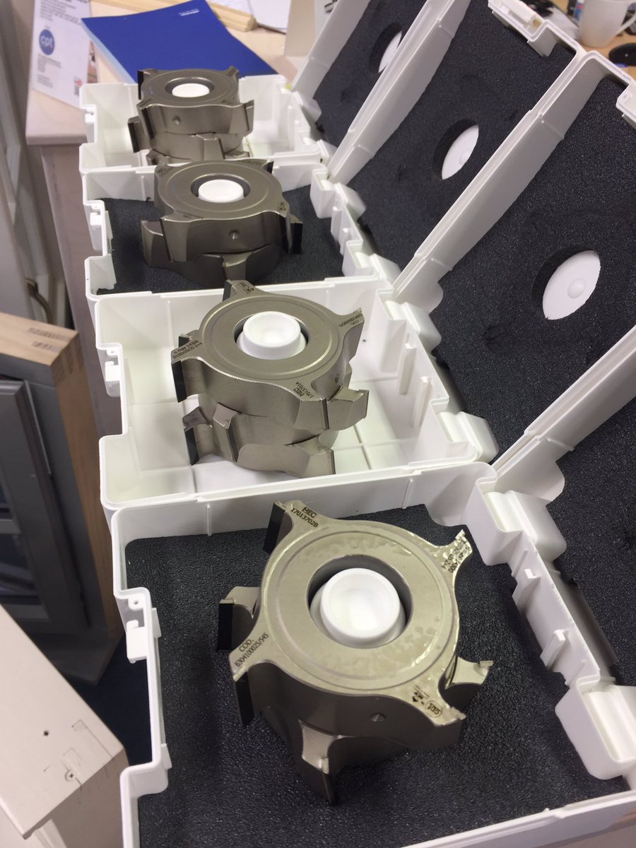 CpTooling's tweet photo. #PCD segmental moulder tooling for #scm running #comopsite material https://t.co/ZO5VW6nBxB