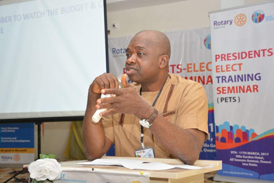 RotaryD9142's tweet photo. DGN Dan Ajawara making presentation "Running Your Club &amp; Conducting Effective Meetings" at D9142 Presidents-Elect Training Seminar #rotary https://t.co/reaFyORUm8