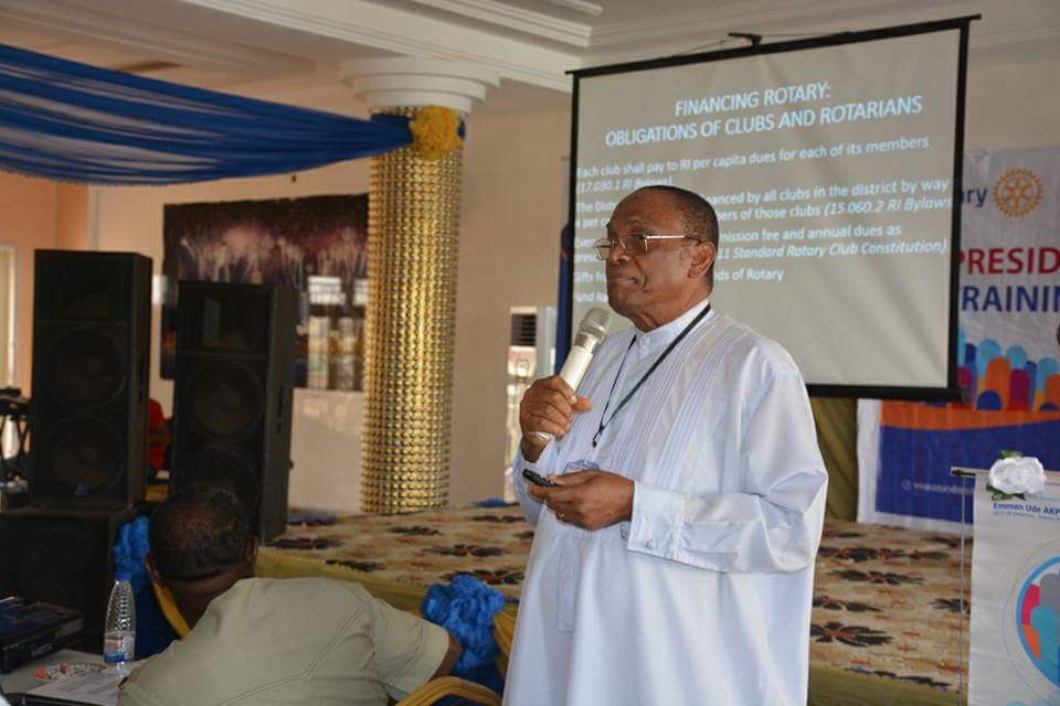 RotaryD9142's tweet photo. DGN Dan Ajawara making presentation "Running Your Club &amp; Conducting Effective Meetings" at D9142 Presidents-Elect Training Seminar #rotary https://t.co/reaFyORUm8