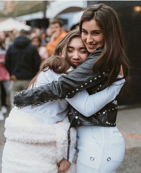SabrinaCBrasil1's tweet photo. Tão meigas ❤ https://t.co/UZ5Zrti8Ie