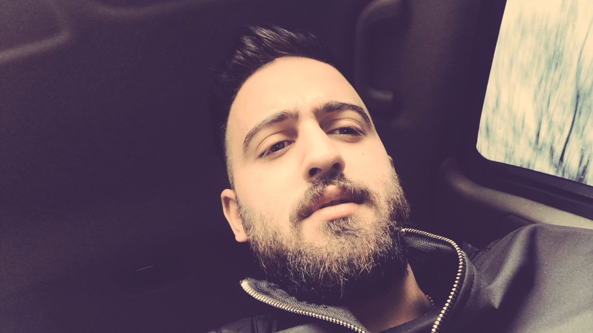 ETbilLibya's tweet photo. صورة جديدة للفنان #علي_شداد عبر حسابه #تويتر
@ali__shaddad
#AliShaddad
#etbillibya https://t.co/CMRkyJjvmf