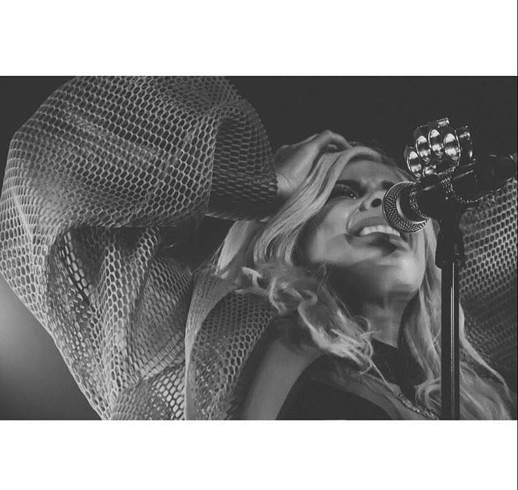 BebeRexhaUpdate's tweet photo. #AllYourFaultTour Portland 13/03 https://t.co/2bXvK5xXA9