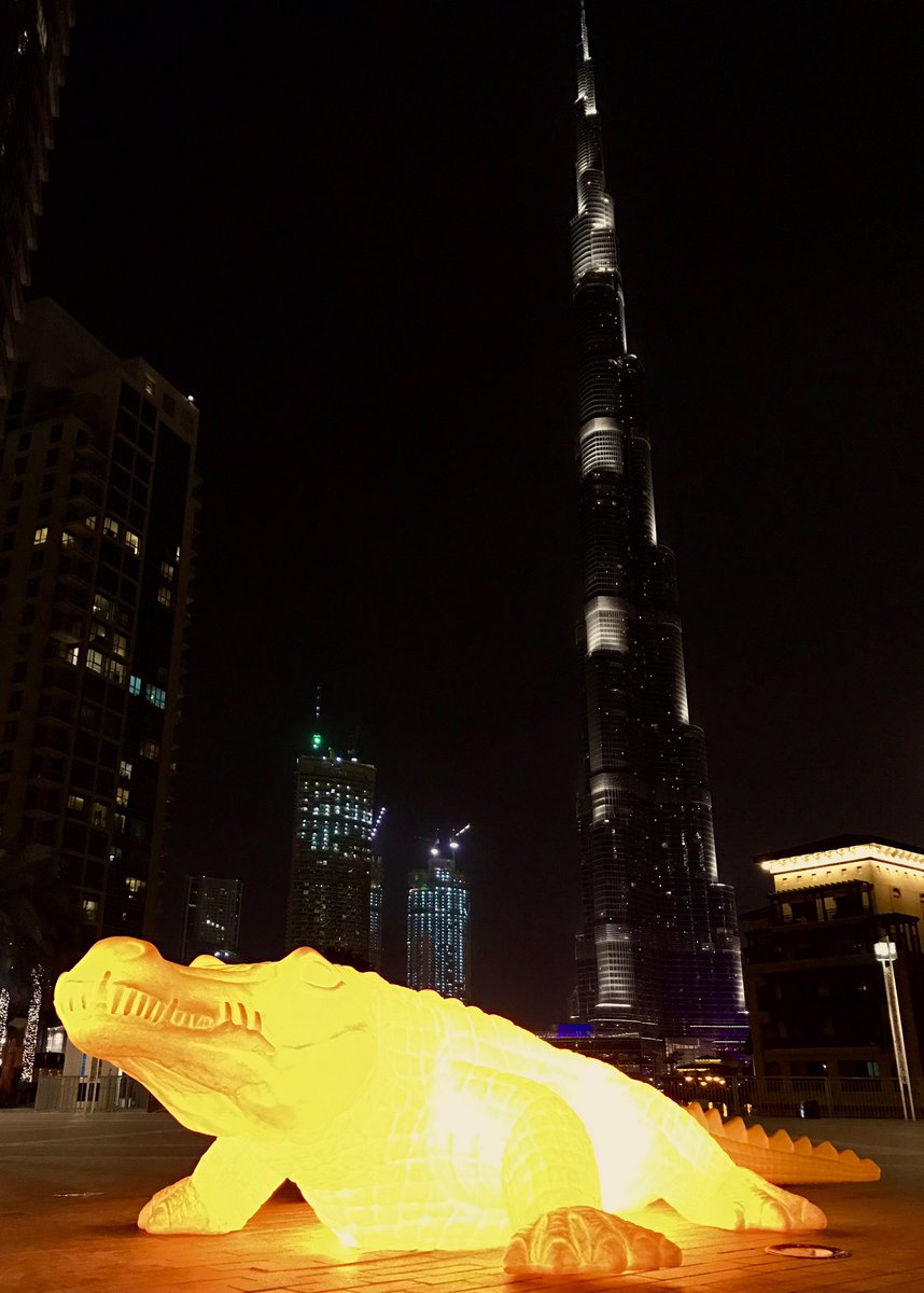 sporz's tweet photo. The #kingcroc at #BurjKhalifa https://t.co/y70lZMtbFT