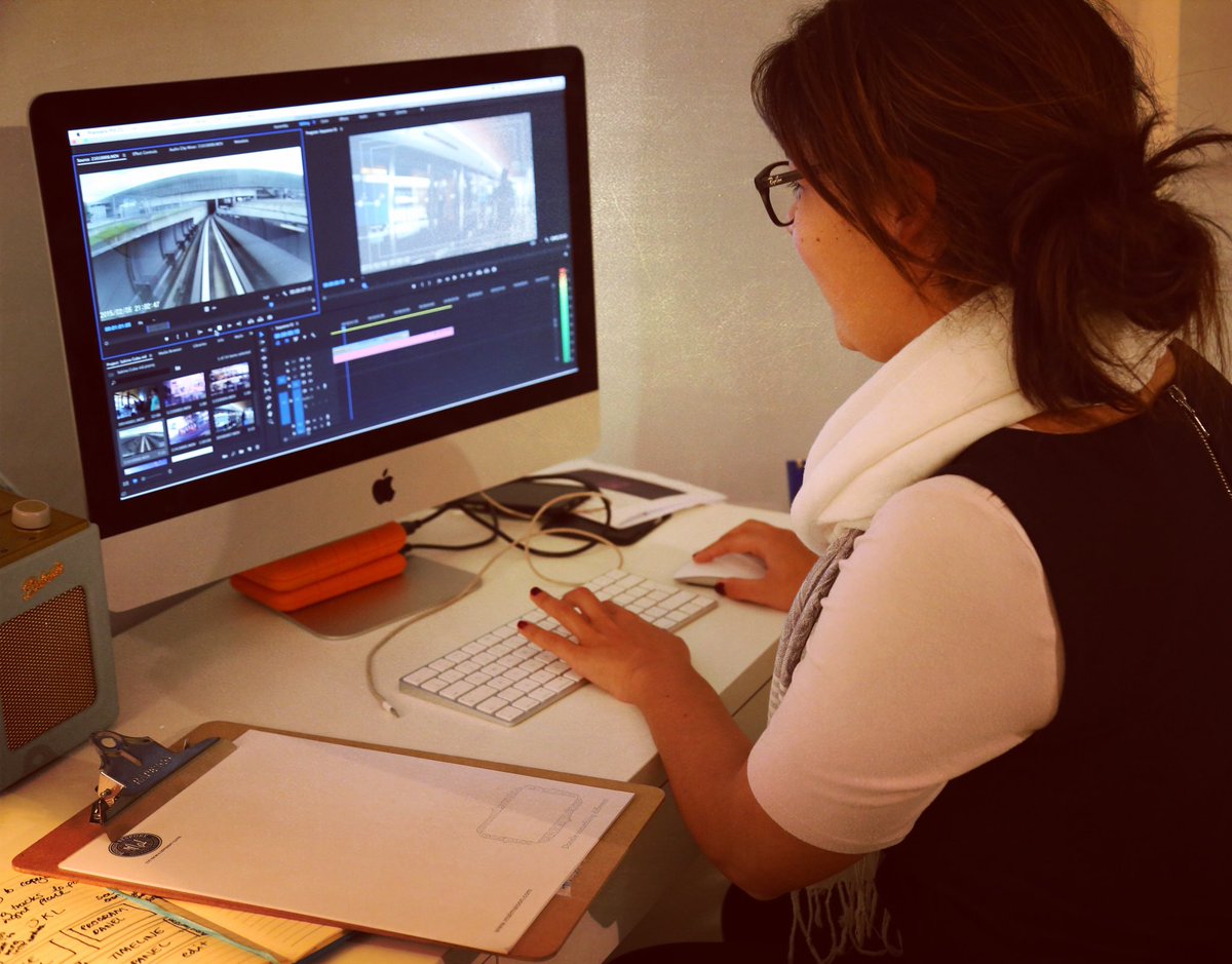 throughthecurtn's tweet image. #FIRSTEVER #editingclass with the wonderful @SakinaTumi who did fantastically well!!! #filmmakinglessonsedinburgh
