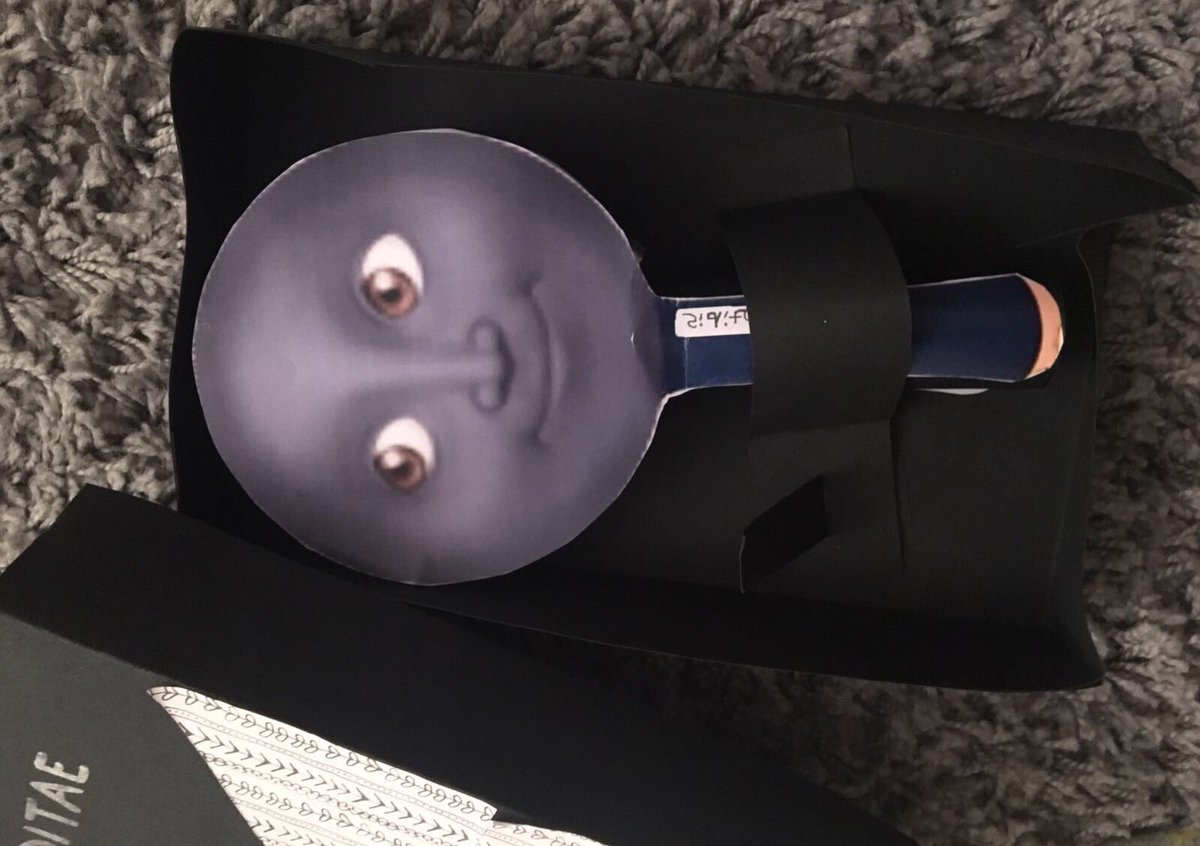 DSD_twt's tweet photo. We made our own Siditae lightstick 🌚🌚🌚 Its brand new and finally released #Siditae #씨디태 #Siditaeofficialightstick #lightstick https://t.co/qoPIi0mHKZ