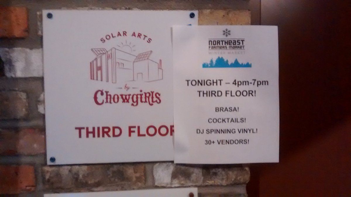 Last winter @nefarmersmarket tonight <a href="/CGSolarArts/">Chowgirls @ Solar Arts</a> with <a href="/stpaulswitchel/">St Paul Switchel</a>, <a href="/SeriousJam/">Serious Jam</a> <a href="/takingstockfood/">Taking Stock Foods</a> <a href="/kmamasauce/">K-Mama Sauce</a> &amp; more delicious goodies!