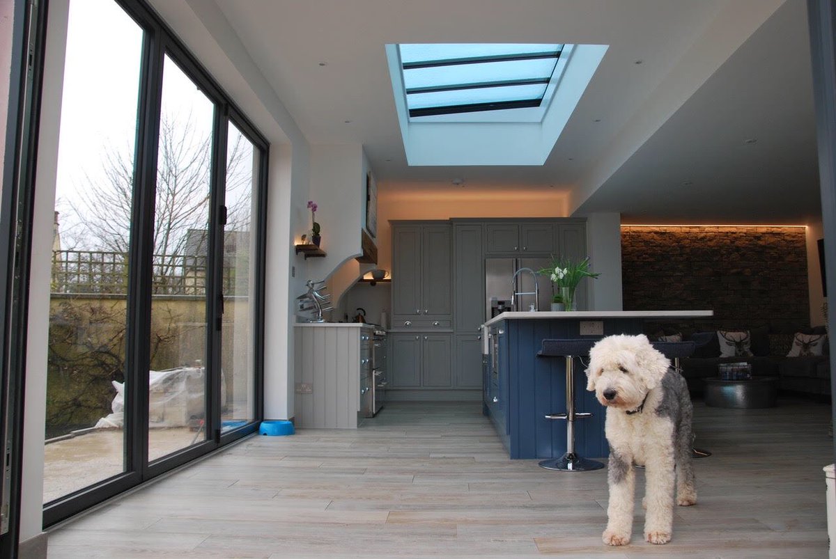 gsharchitects's tweet photo. Lots of light and gorgeous kitchens by @fifteentwelveuk finished kitchen extension near Bath https://t.co/Xh2aGjHFNa