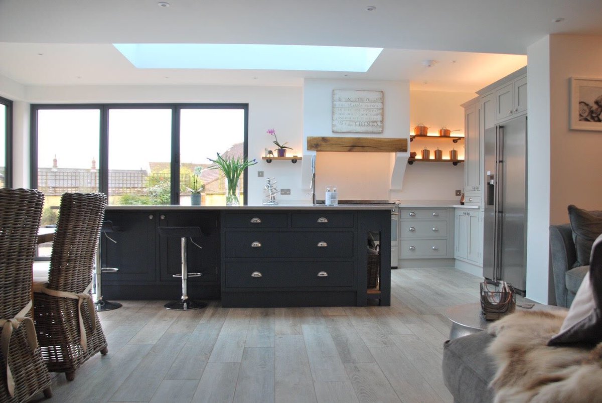 gsharchitects's tweet photo. Lots of light and gorgeous kitchens by @fifteentwelveuk finished kitchen extension near Bath https://t.co/Xh2aGjHFNa