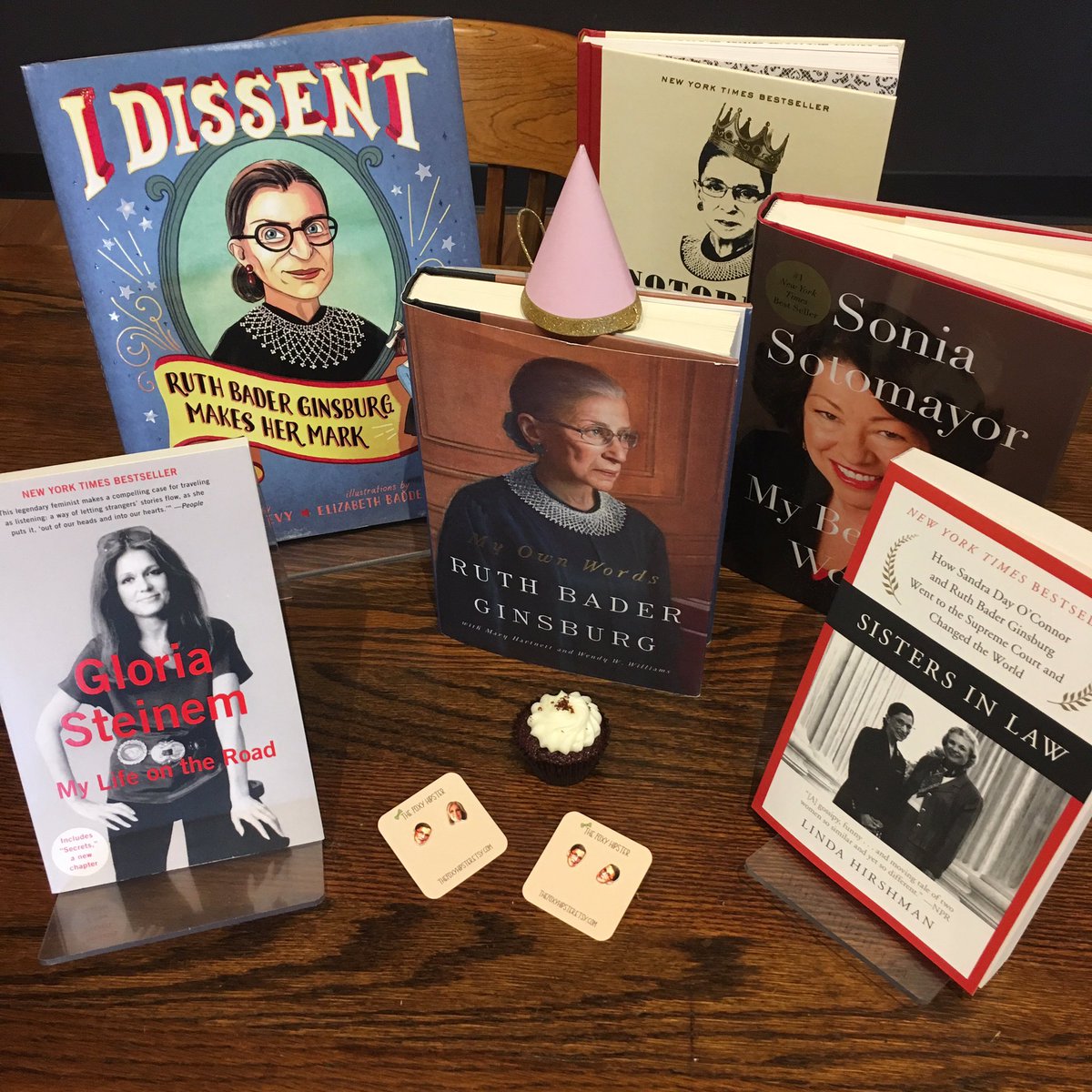 ParnassusBooks1's tweet photo. Happy birthday, Ruth Bader Ginsburg! (Pictured below, celebrating with friends.) https://t.co/FcvzyT87iu