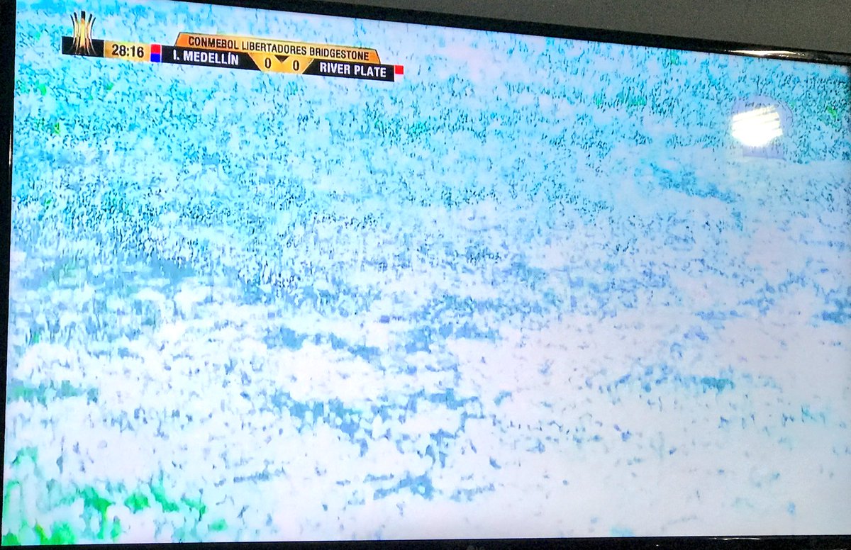 darwinjb03's tweet photo. @faroDiaz19 @NoticiasWin @futbolsinlimi @LaBandaDKuervos @LigaAguilaofl @WinSportsTV @elheraldoco #atanacio era el mejor de Colombia https://t.co/AGaqWqV6fY