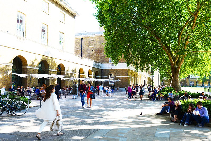 Could Park Lane become a Paris-style boulevard? Architect Liam Hennessy thinks so. londonsociety.org.uk/report-park-la…