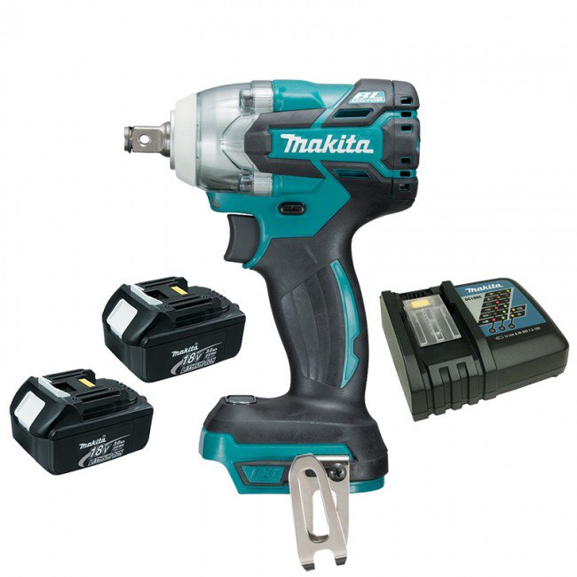 TOTALHireSales's tweet photo. NEW Scaffolders MAKITA DTW285RMJ 18 VOLT CORDLESS 5AH LI ION BRUSHLESS IMPACT WRENCH (Package)  £384.00

https://t.co/aapd8Aw8wT https://t.co/XxUsNHy3ox
