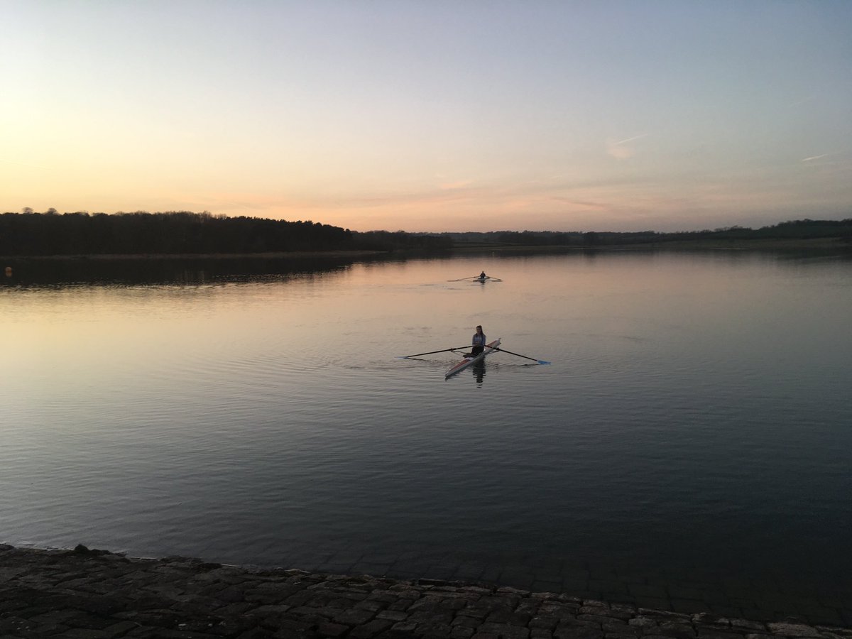 If Spring means one thing, it's the start of evening rowing again! #sculler #sculling #beautiful