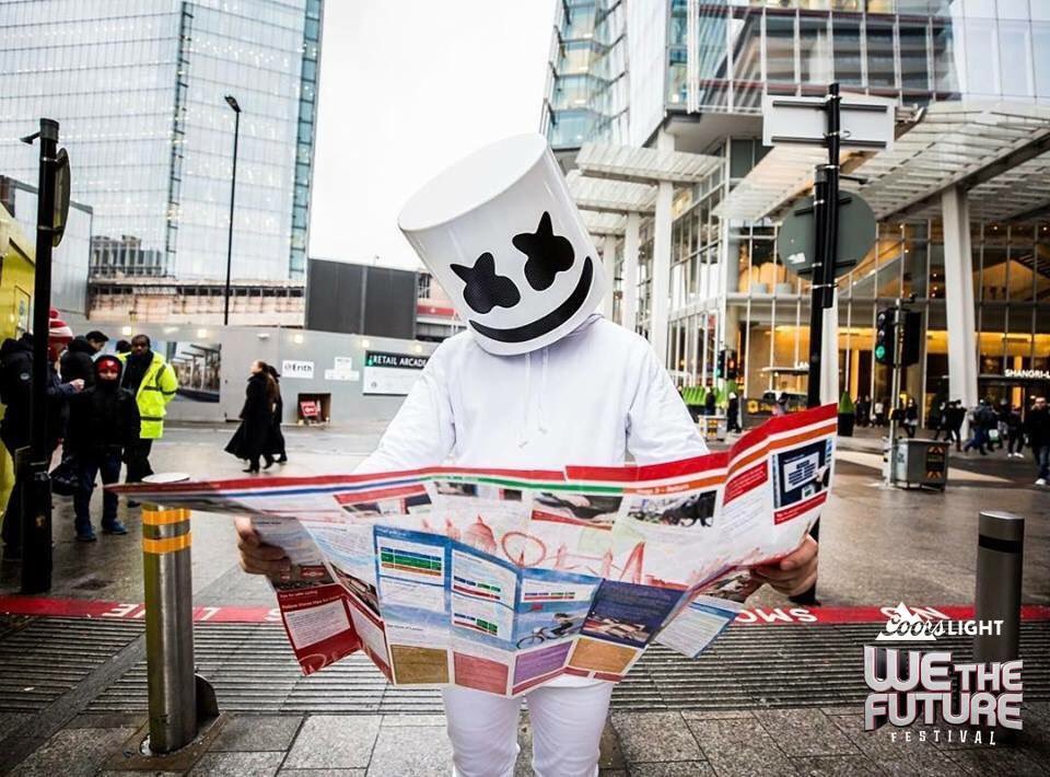wethefuturefest's tweet photo. Acompaña a marshmello en el cierre del #CLWetheFuture Festival 
#PLUR https://t.co/hghueUILOc