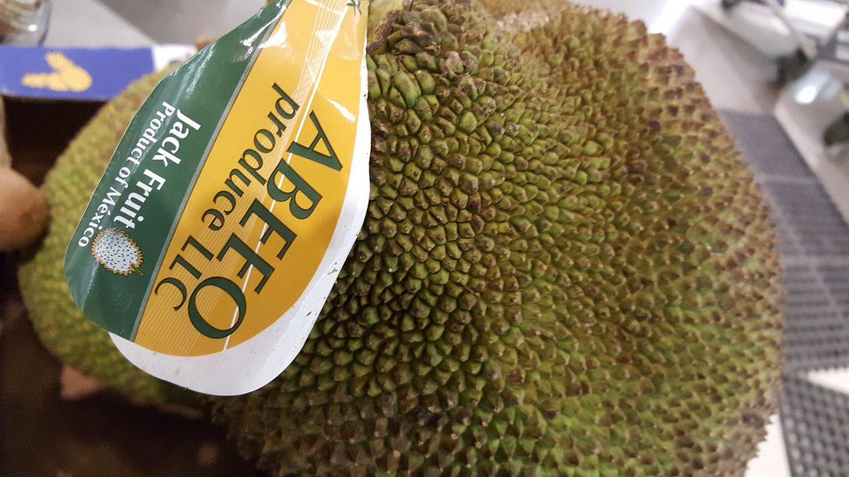 cincinbecker's tweet photo. Jack Fruit! Who knew @RealJackBennett ? https://t.co/TNzjR3hBo5