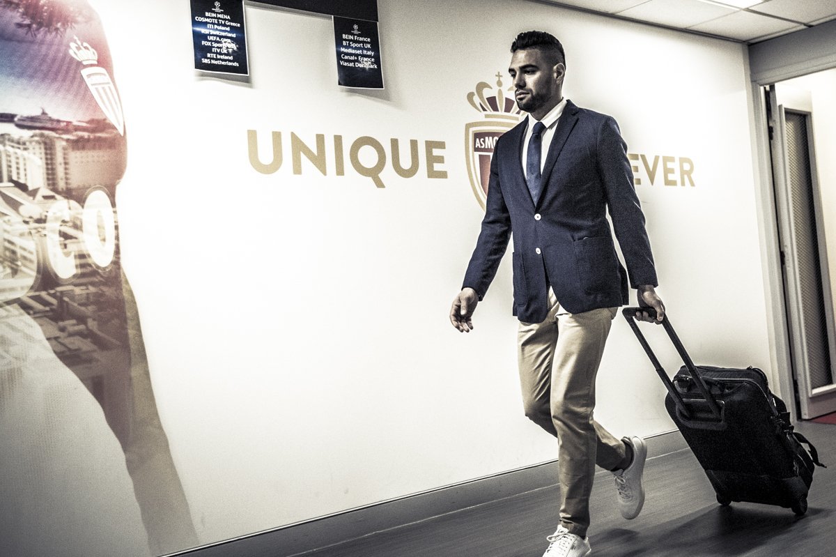 lafm's tweet photo. Falcao prende las alarmas https://t.co/Khxuah9b3L #FalcaoAlarma https://t.co/zP8Rq2v59K