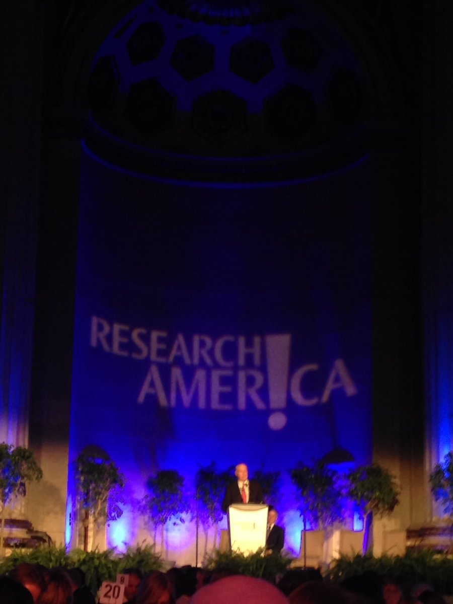 Congrats to Dr. Phillip Sharp for his award at @ResearchAmerica awards! #genescience