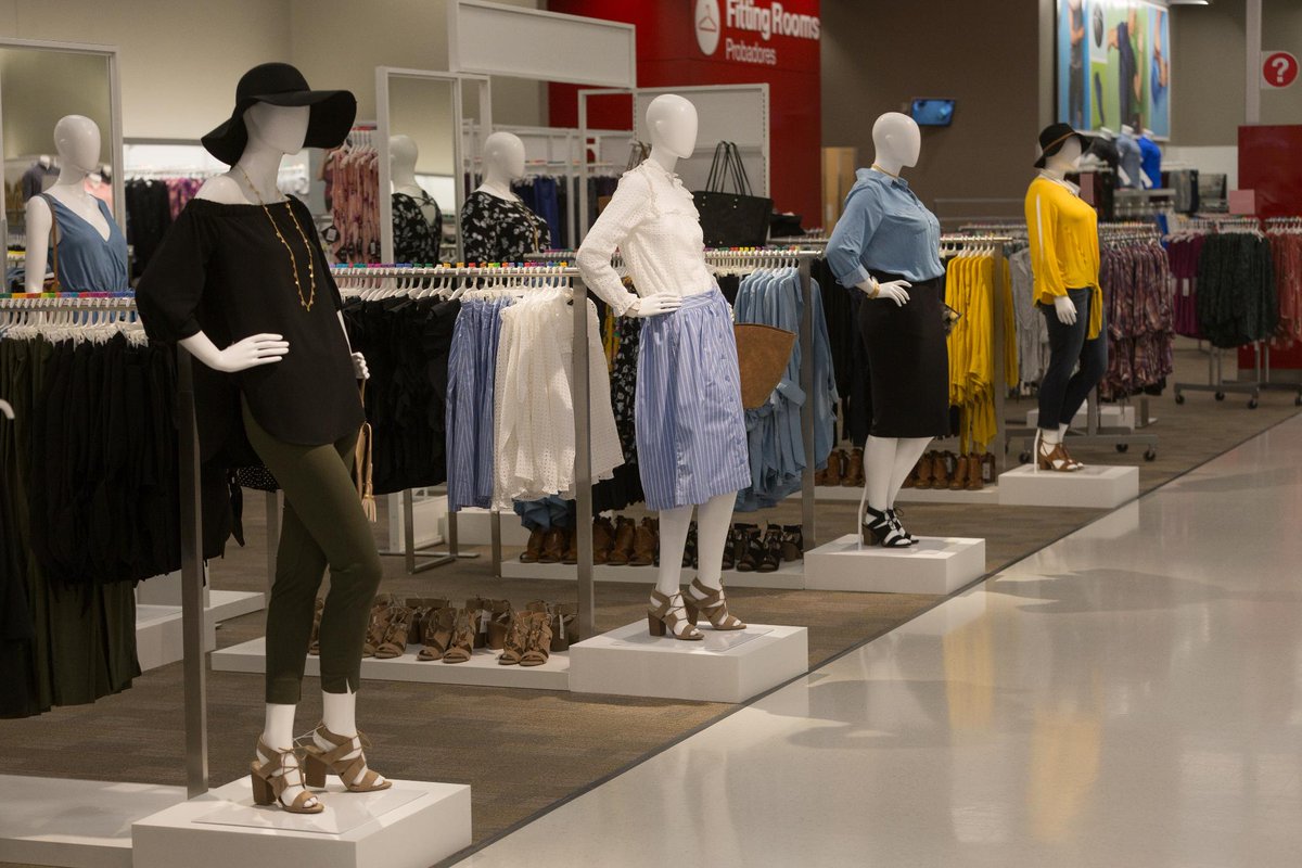 TargetNews's tweet image. Our new Spring, #TX @Target opened today w/ some of our latest enhancements in apparel &amp;amp; accessories. Stop by &amp;amp; check it out!