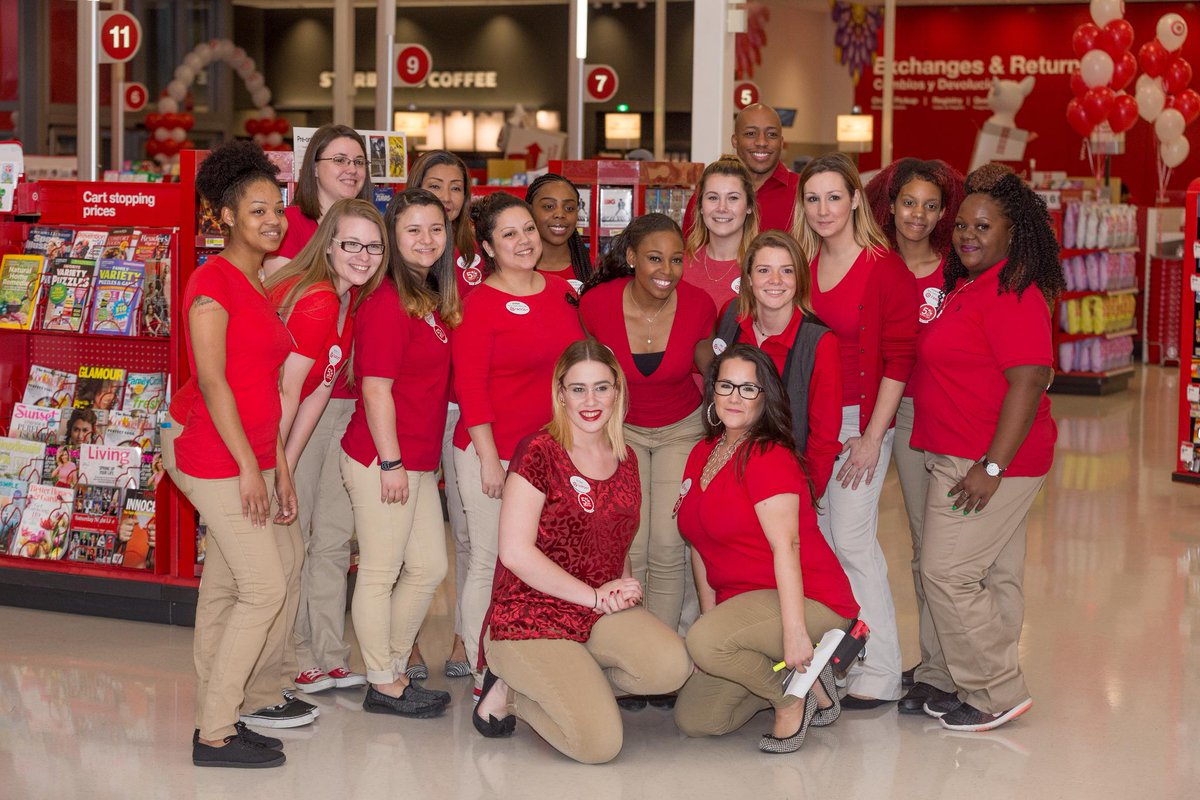 TargetNews's tweet image. Our new Spring, #TX @Target opened today w/ some of our latest enhancements in apparel &amp;amp; accessories. Stop by &amp;amp; check it out!