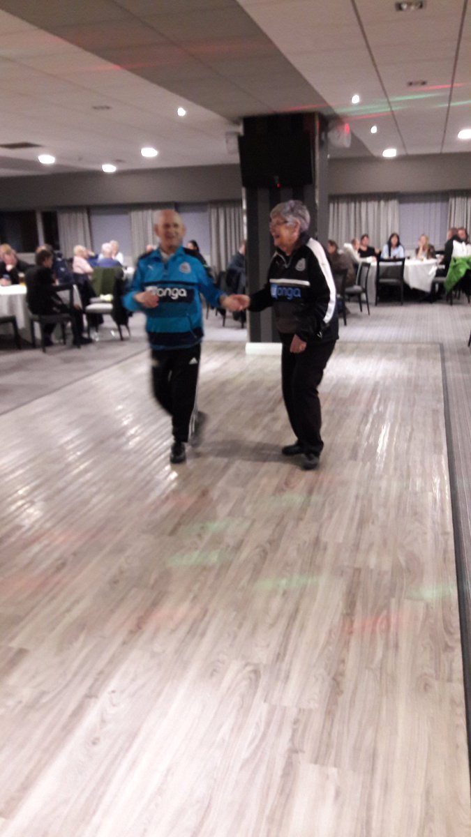 NUDSA_NUFC's tweet photo. It's nearly time for supper and we've got a 57th wedding anniversary in the room #eastersocial https://t.co/2wa9BtZYDx
