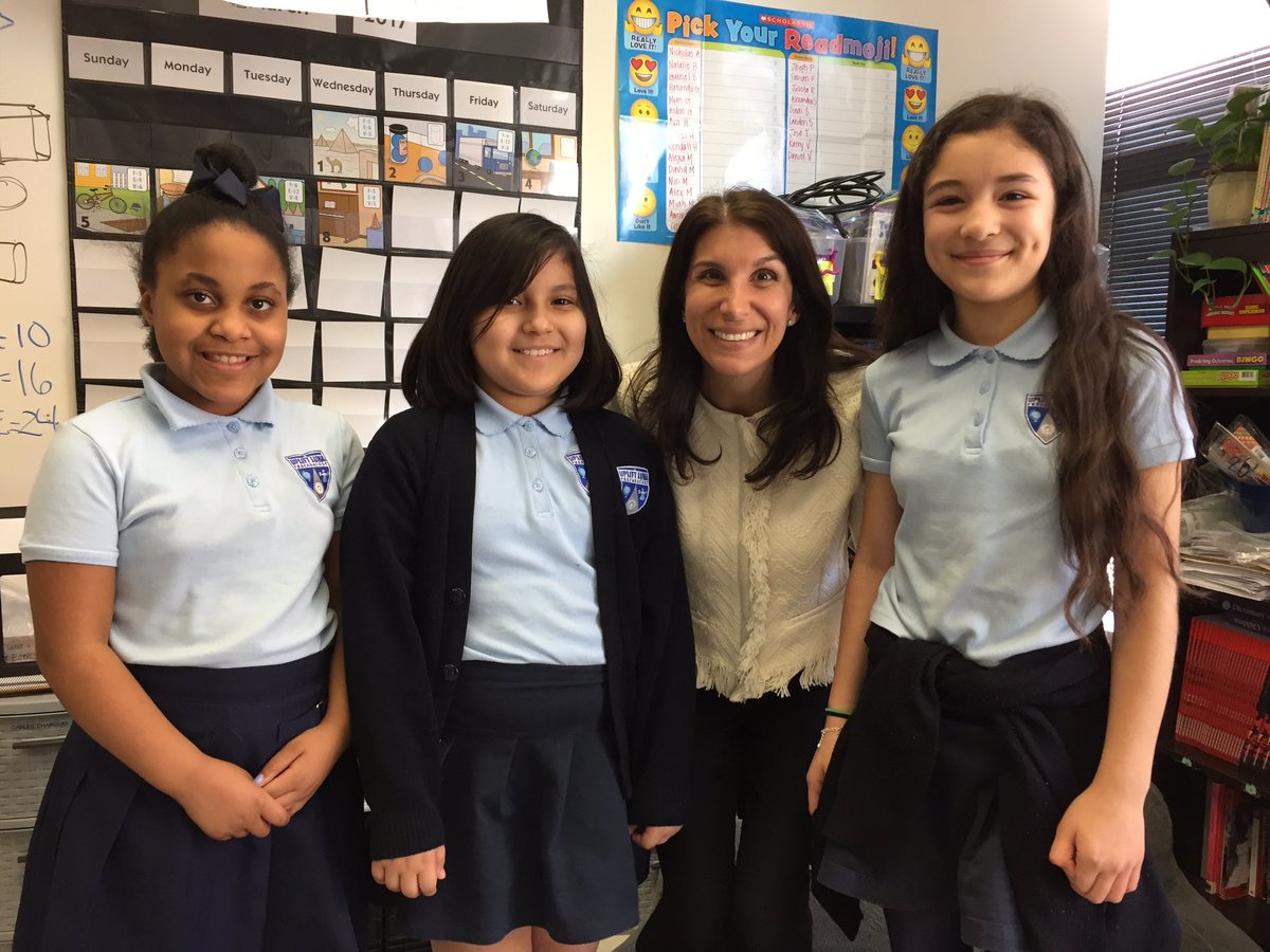 UpliftYasmin's tweet photo. Celebrating our female staff on International Women's Day and proud to lead a network that closes opportunity gaps for our female scholars https://t.co/ZEpK6Ai3qq