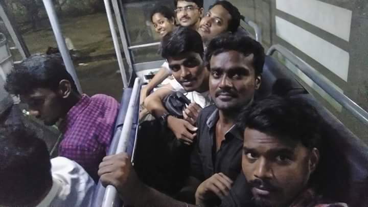 Vignesh_twitz's tweet photo. Going to @mageshbabuj wedding
@senthil_420 @dhaya_anand92 @pgvelu06 @i_anbuQueen
#night_travel
#full_enjoyment
#friends
#forever https://t.co/z945NGDe6J