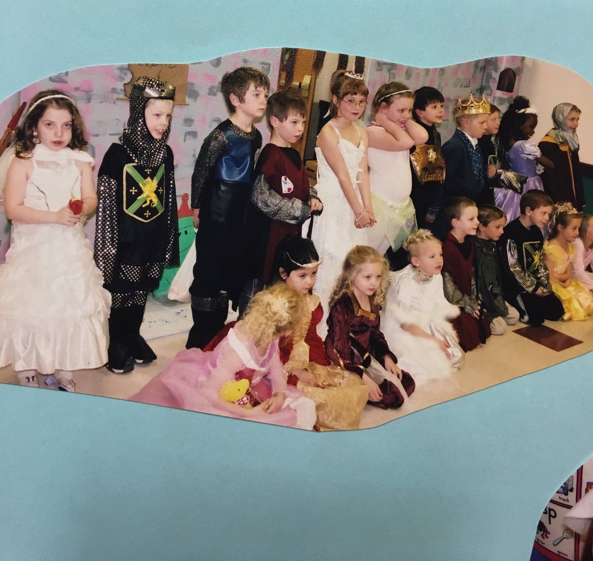 NoreenJohnson13's tweet photo. The things I am finding as we get ready for graduation!! @johnson_sloane #1stgrade #beckelementary https://t.co/kzKJ9IWbun