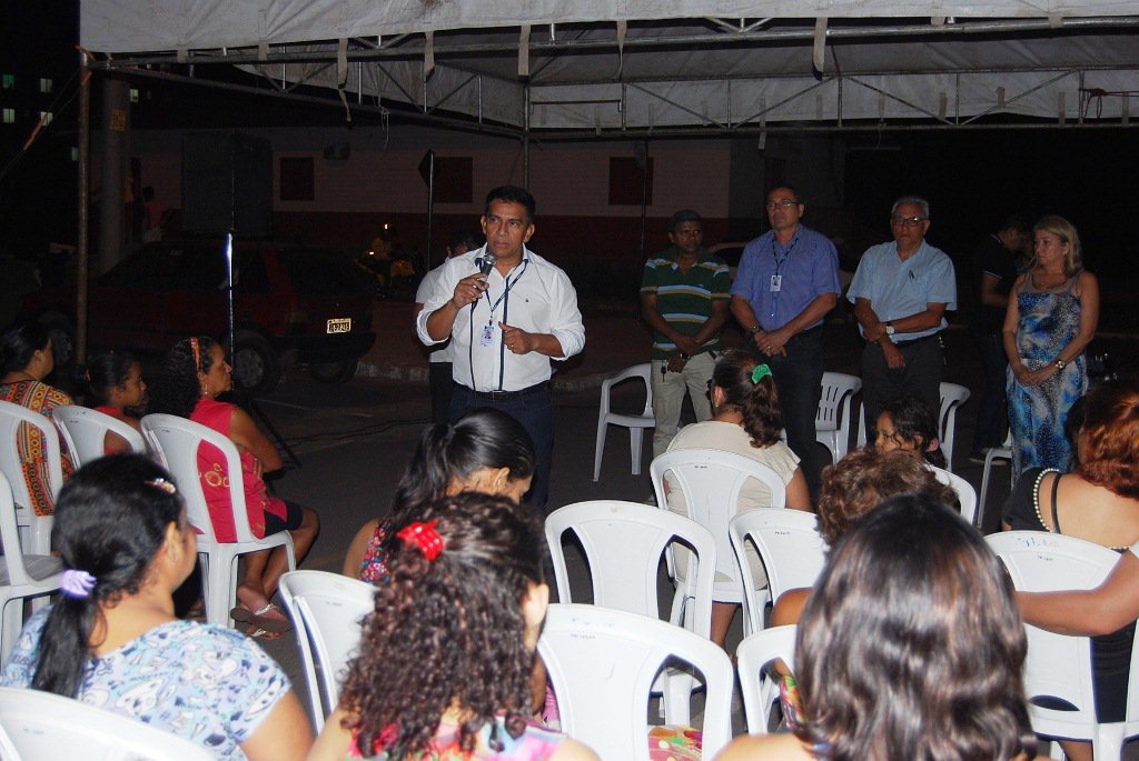 InformeCAESA's tweet photo. Serviços de água e esgoto são debatidos no Conjunto Habitacional São José https://t.co/VJ0cjir9QG https://t.co/q4dIUC1IvZ