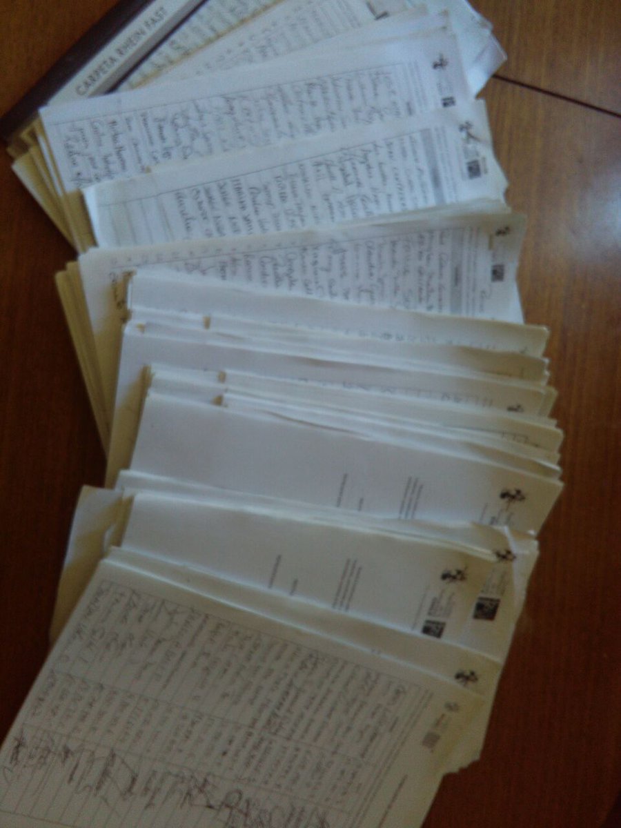 JorgeCastroValp's tweet photo. Dimos nuevo paso para recuperar #21en familia. Comenzamos el 2012 con recolección de firmas. Ahora queda el Senado!! https://t.co/aZLOYkDZRW