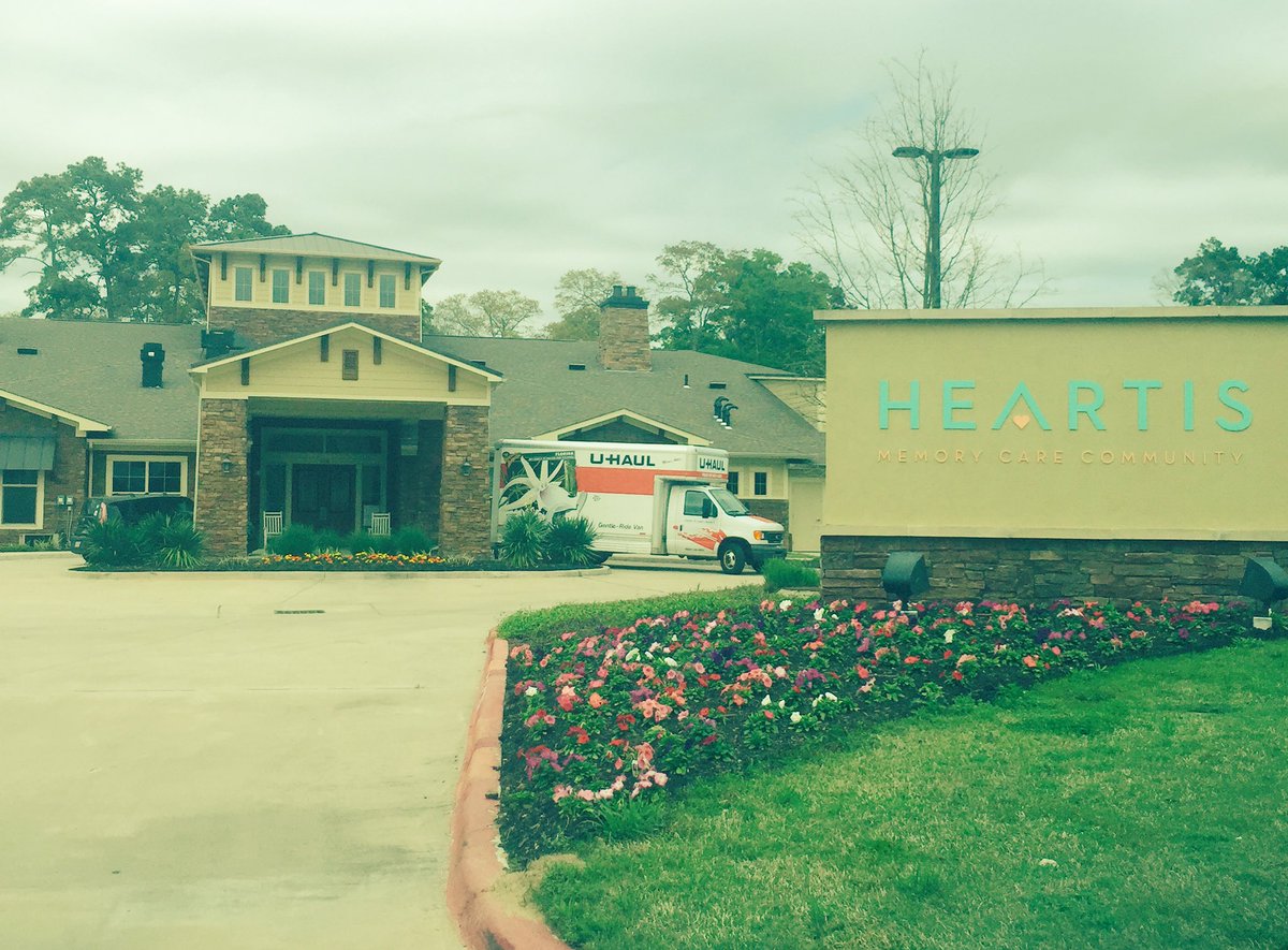 HeartisConroeED's tweet photo. This is a beautiful sight @HeartisConroe. Welcome Home!!  #FrontierCulture https://t.co/0gkwyxUfgA