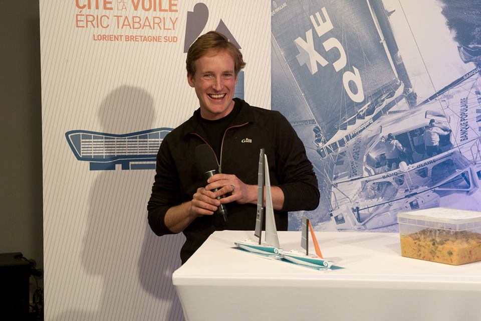 Vous aimez <a href="/conradcolman/">Conrad Colman</a> ? Le "off" du <a href="/cafemarine/">Le Café de la Marine</a> est ici
letelegramme.fr/voile/cafe-de-…
<a href="/VendeeGlobe/">Vendée Globe</a>