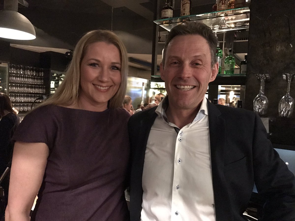 SHE_Community_'s tweet photo. "Vi trenger flere kvinner som tør å utfordre" sier @DagFodstad på #SheConf17 https://t.co/aq79h8TiZg