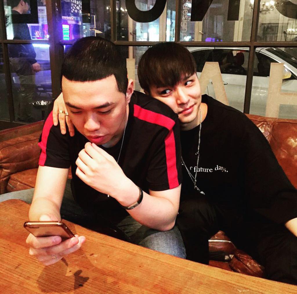 SimonGlominic's tweet photo. Your friendships are blessed by your amazing and funny personality, the DEFINITION of a moodmaker 💯
#HappySimonDDay
#HappyKiseokDay https://t.co/pcnGXJJSN5