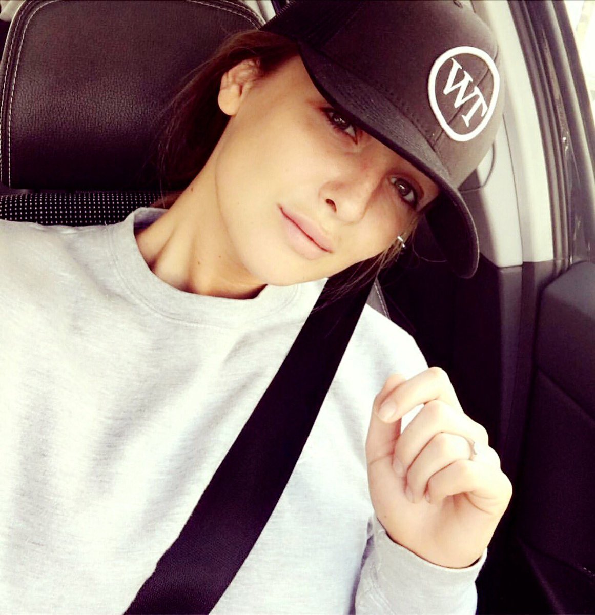 wheelandthread's tweet photo. @daisywatts styling our Circlular logo Trucker 📸📸📸 STILL AVAILABLE @ ‼️‼️https://t.co/09XlStFlnR‼️‼️ https://t.co/aqpgBa3CVx