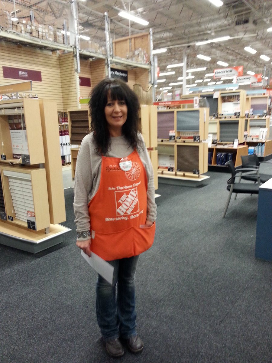 We are privileged to have some of Home Depot's amazing women at 2767. <a href="/troyer_paige/">Paige Troyer</a> <a href="/bobsaniga/">Bob Saniga</a> <a href="/mayor_cox37/">Ryan Cox</a> <a href="/mjzizak/">michael zizak</a> @jen_spurr