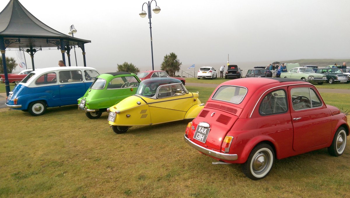 visitthevale's tweet photo. The Festival of Transport returns to Barry Island on Sun 11 June. Enjoy classic cars, vintage buses &amp; bikes. 10 - 4 https://t.co/TNY738vMUz https://t.co/7JNIiNf9D3