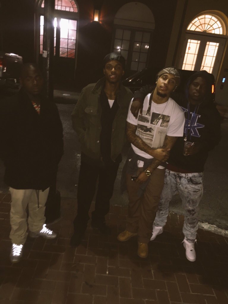 JayMaine_'s tweet photo. #RestYoung 👼🏾💔 #FreePaw &amp; Happy G'Day @nigganame_Quez7 ❤️ https://t.co/10pij0iPJm