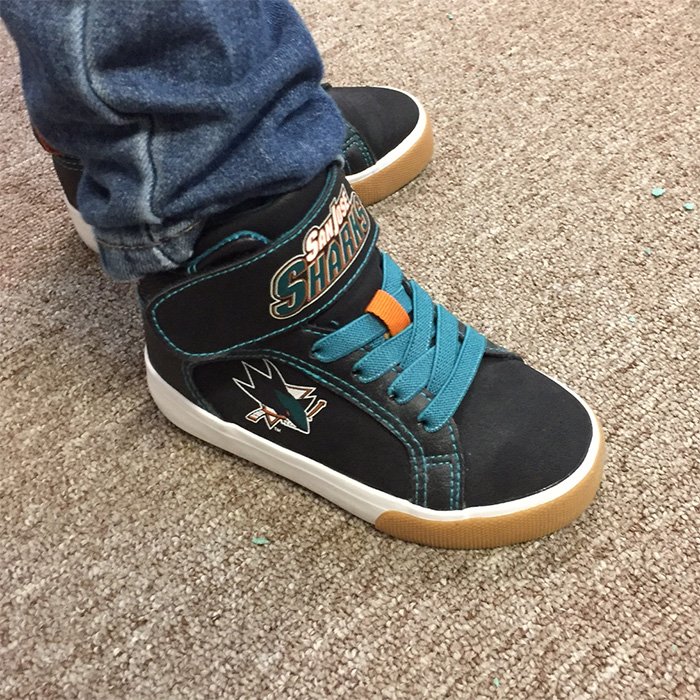 dhabes16's tweet photo. My son is rocking these sweet #SJSharks sneakers today. Got 'em a couple years ago at #NHL product sale. #killerkicks #worththewait https://t.co/ZSrBUcQdVu