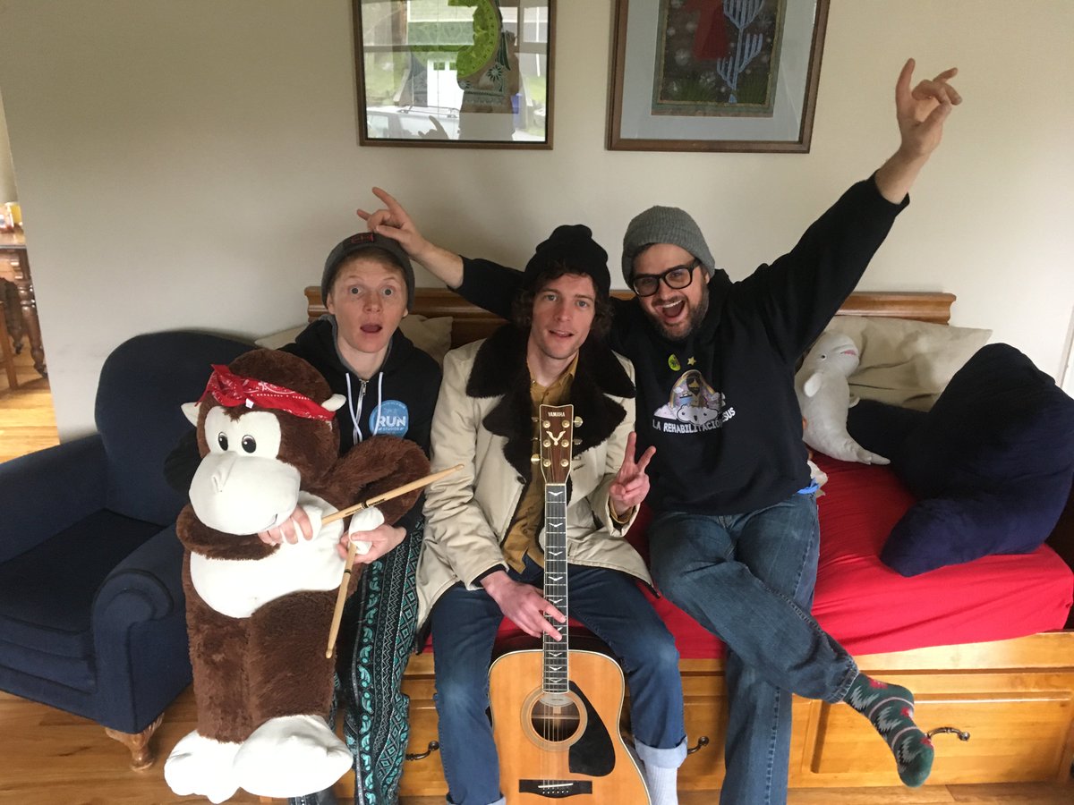 electricnono's tweet photo. Last practice before the release! March 10th at @sunsetballard 9pm #raincityblue #domturnedintoamonkey https://t.co/pmJoyqyJzf