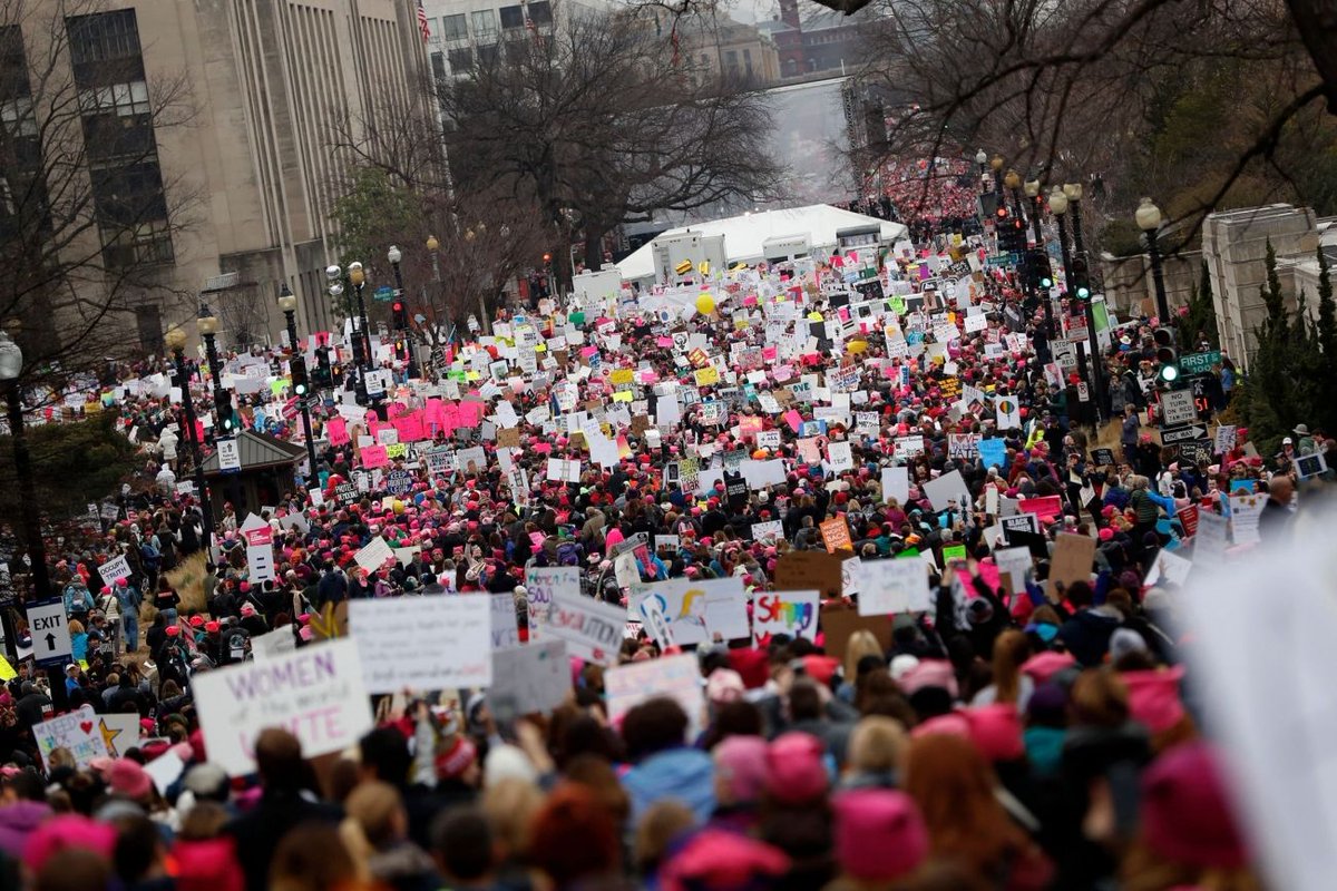 SageNancyHarris's tweet photo. #Womeninbusiness must stand up and make their voices heard. More of my views on @Entrepreneur https://t.co/vFNaxBepqk #BeBoldForChange https://t.co/UPhGMIGoAn